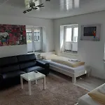 Riverside Apartamento *